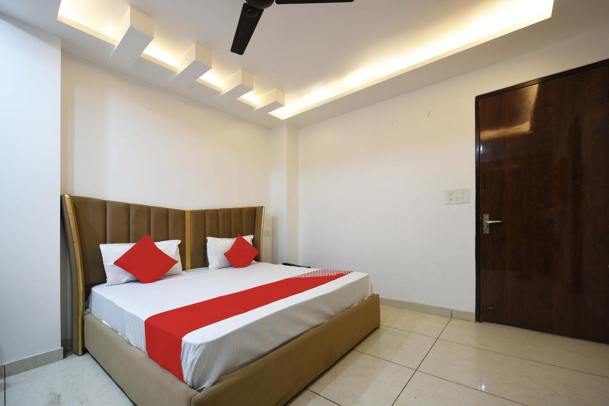 Hotel O Empire State Delhi  Bagian luar foto