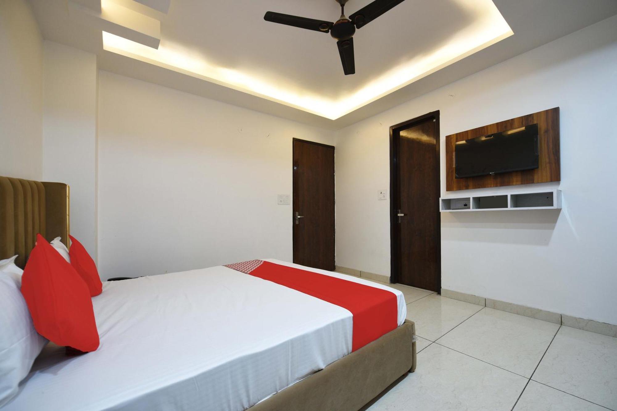 Hotel O Empire State Delhi  Bagian luar foto