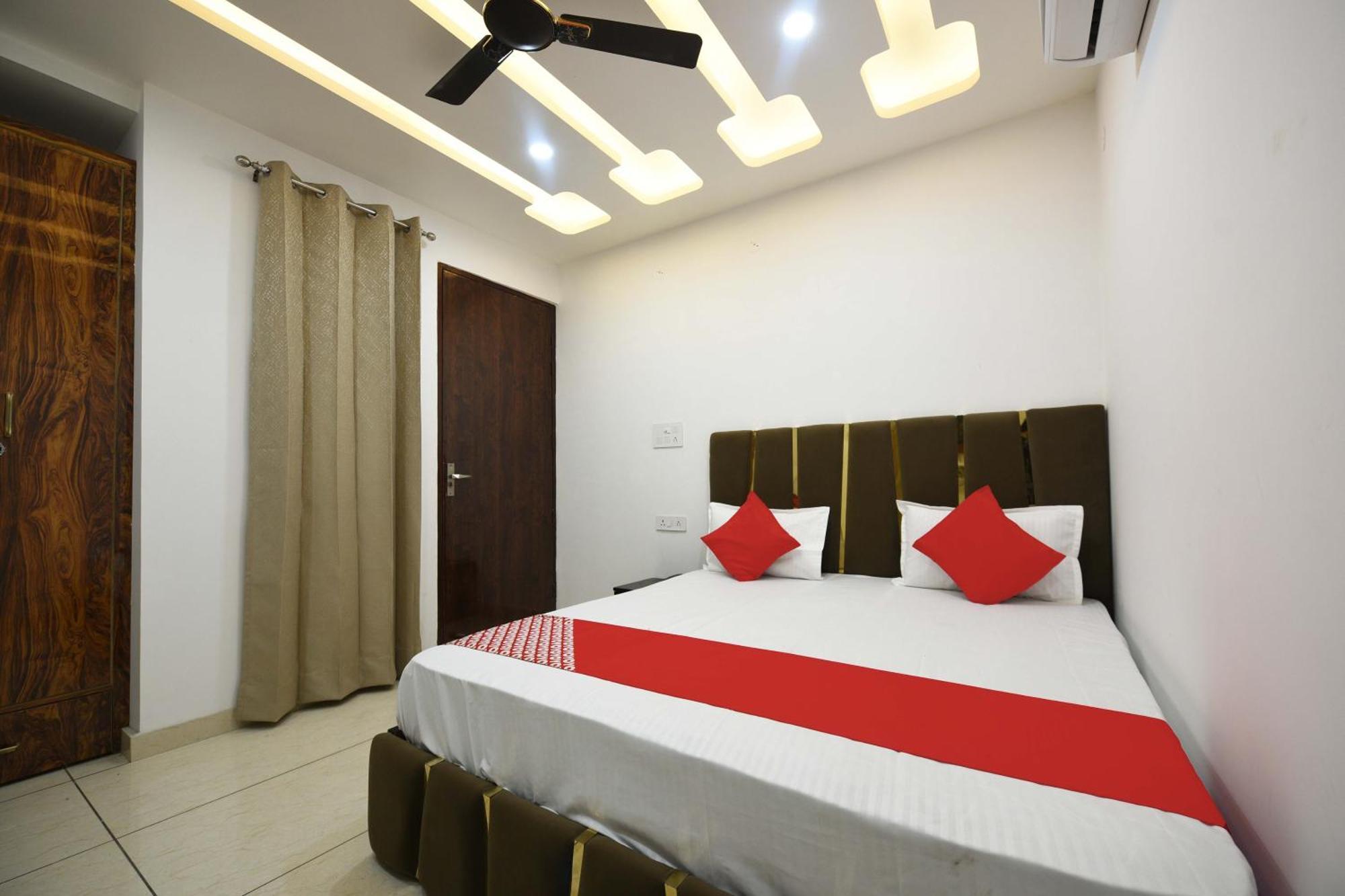 Hotel O Empire State Delhi  Bagian luar foto